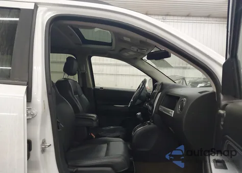 2016 Jeep Compass High Altitude Edition z USA, uszkodzony, nr VIN 1C4NJDEB8GD764511